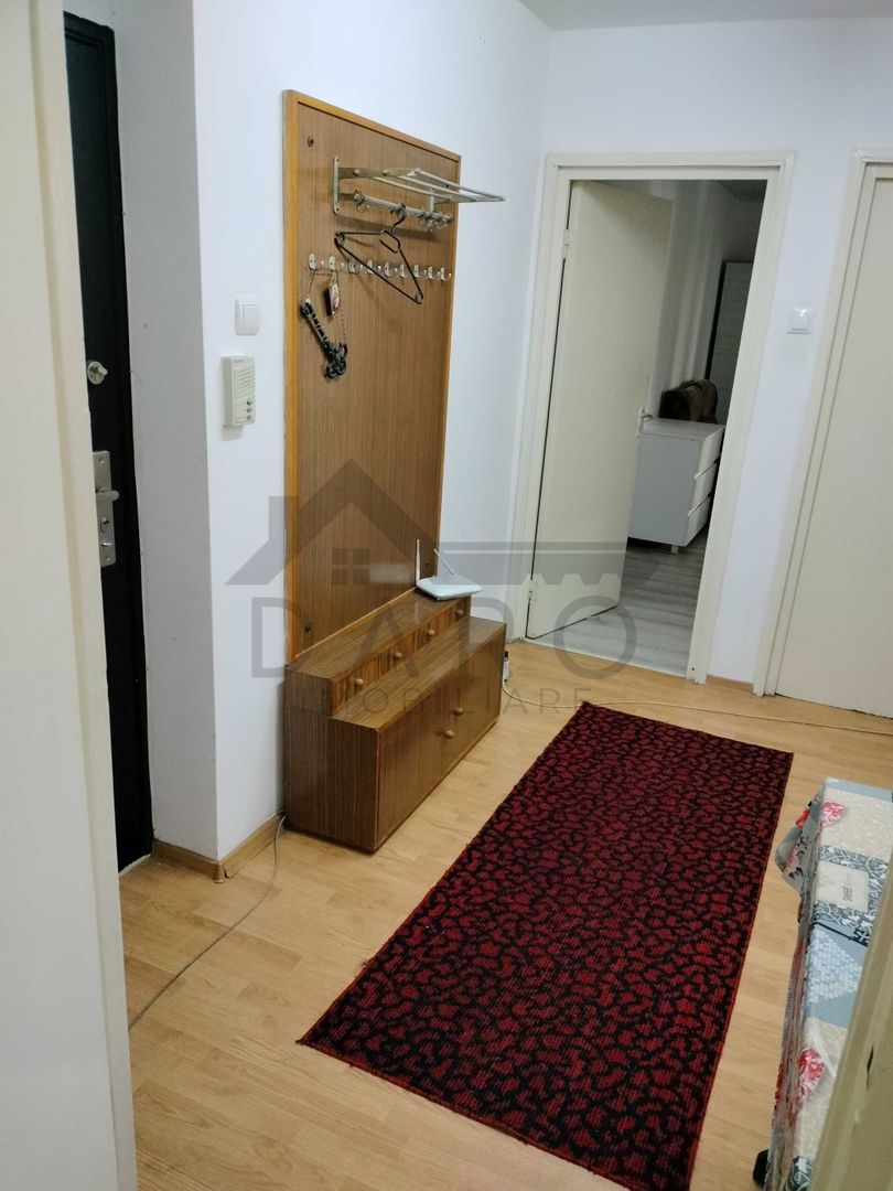 Dau în chirie apartament cu 2 camere in Tudor,Tg Mureș - Poză 3