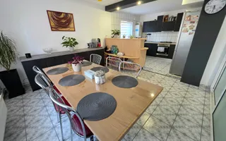 Casa 4 Camere, Zona Centru, 463mp Teren - Poză 17