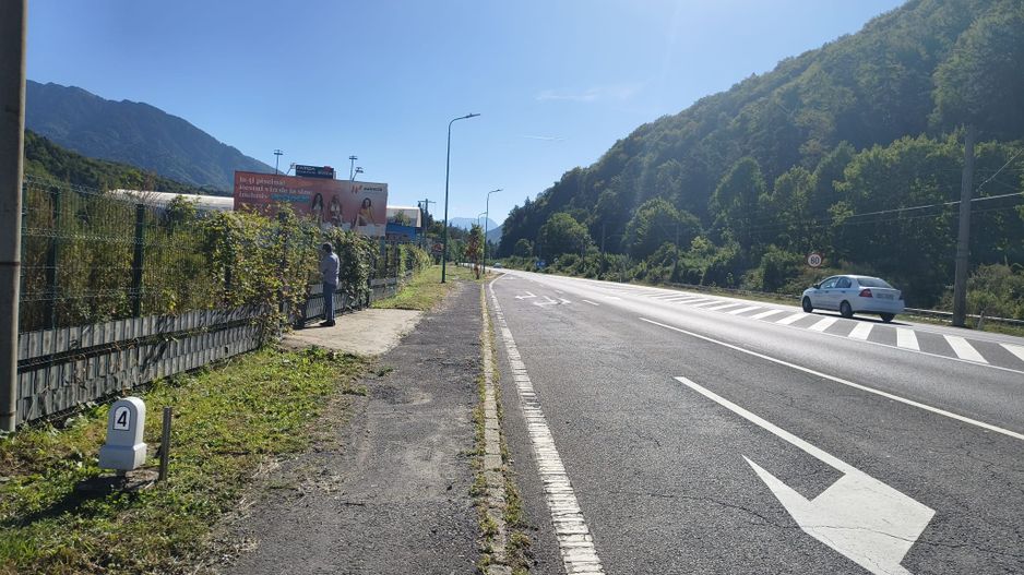 Vand Teren intravilan - Poză 1