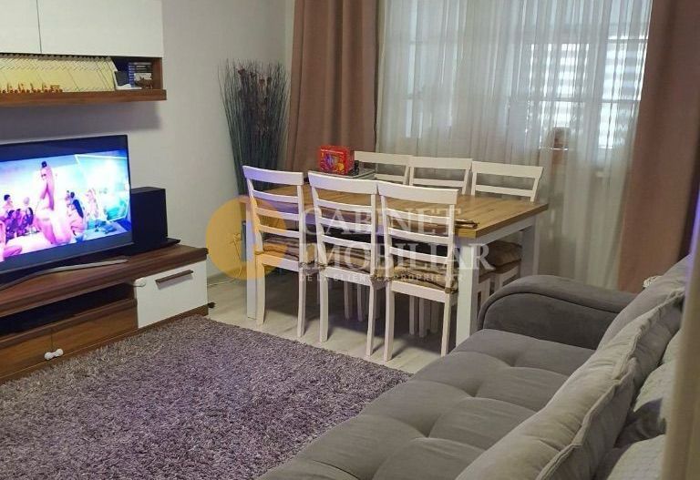 FRUMOASA - 4 Camere Decomandat  + 2 Bai -Bloc 1987 - Poză 2
