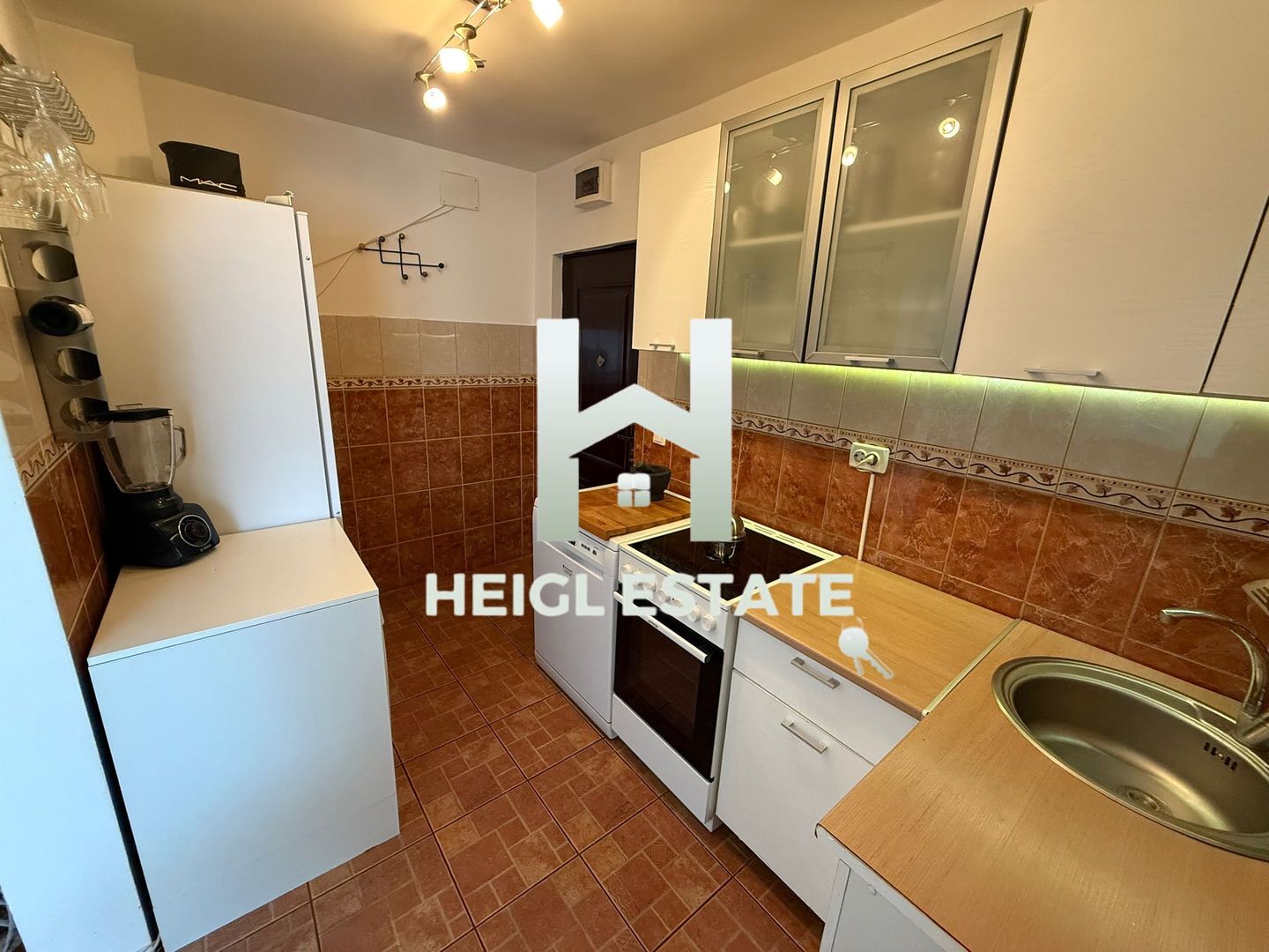 Apartament cu 2 camere in Zona Sagului - Poză 4