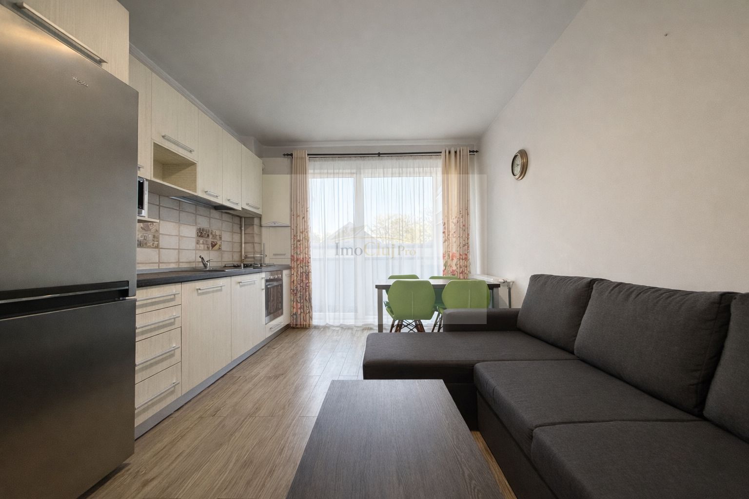 Vanzare 2 camere-Centru-5 min Piața Mihai Viteazul - Poză 1