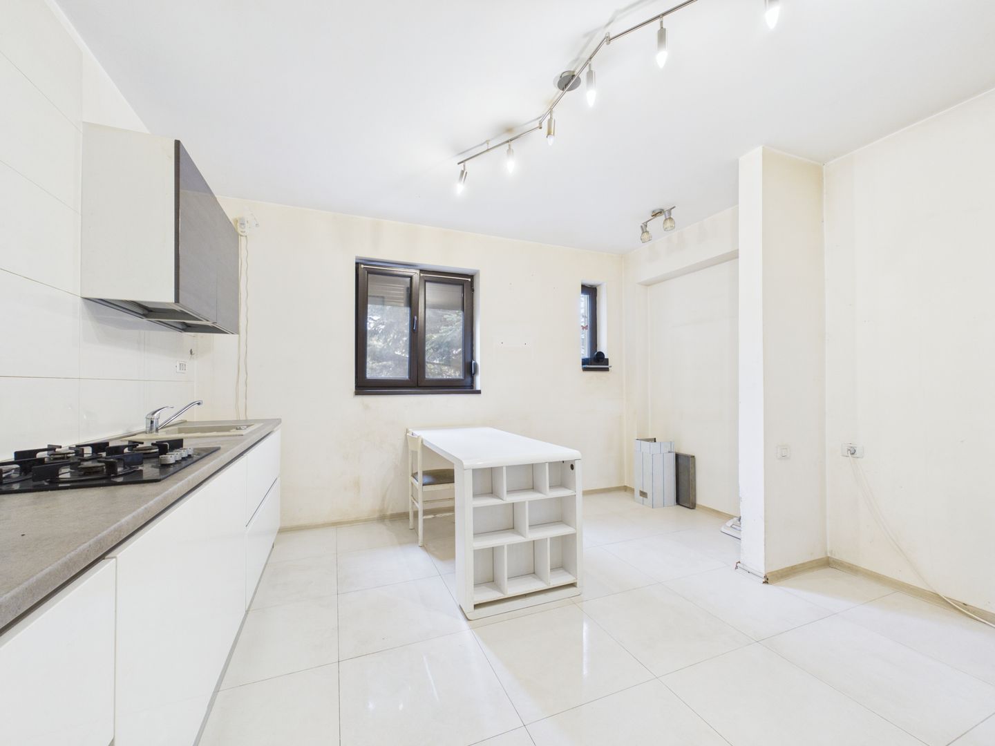 Casă individuală P+1 | 565 mp teren | Prelungirea Ghencea - Poză 5