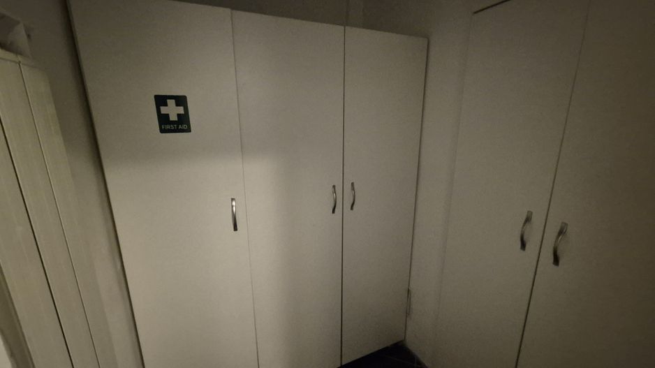 Apartament cu 3 camere, bloc 1990 - bd. Decebal piata Alba Iulia - Poză 14