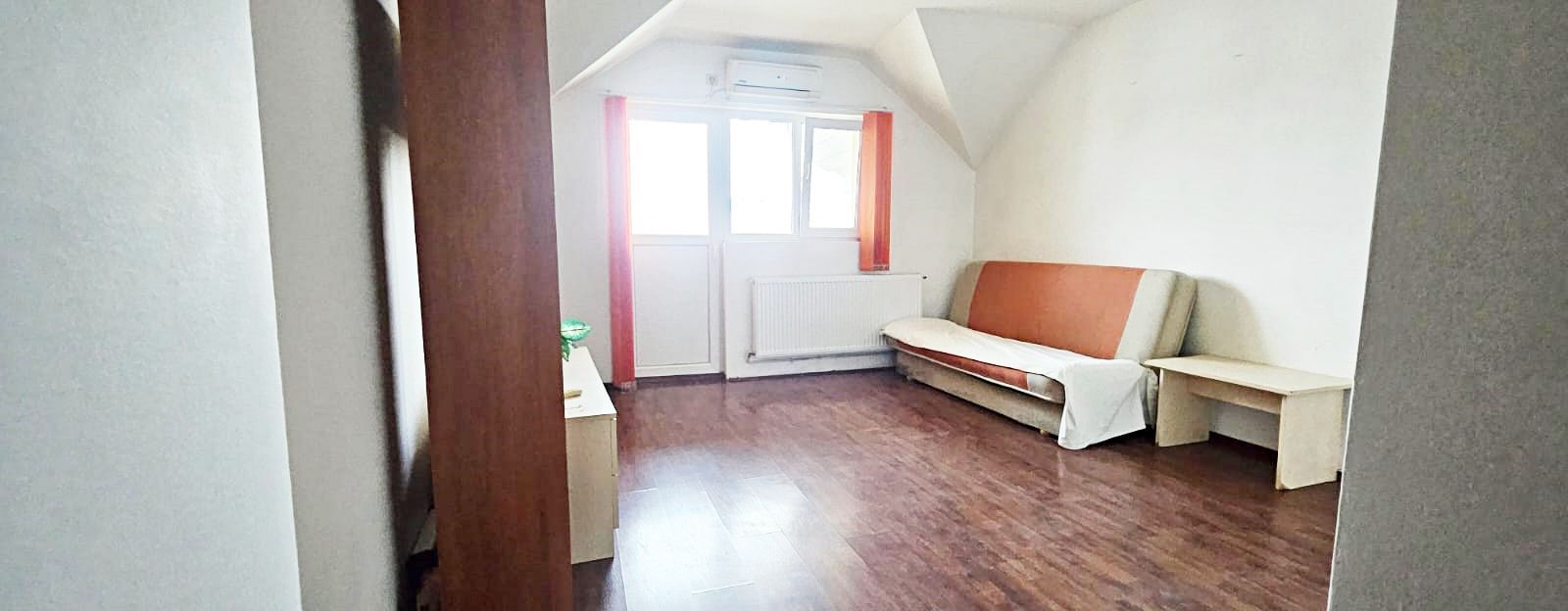 Apartament 2 camere de vânzare in zona Rogerius, Oradea - Poză 4
