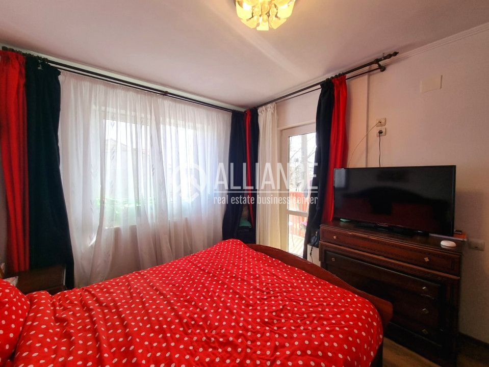 Brătianu Constanta(COD 07) Vila -  P+1+M cu 7 camere - Poză 9