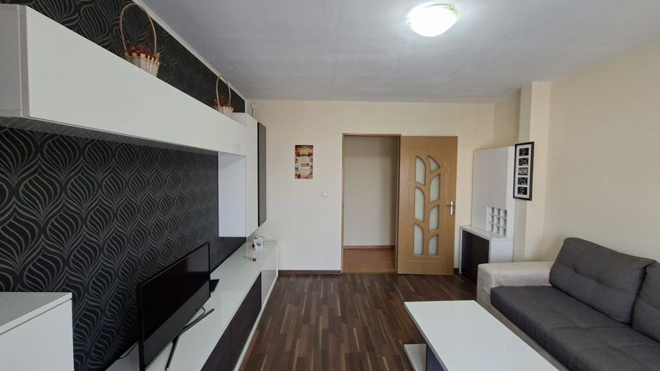 Apartament 3 camere la 5 minute de Shopping City - Poză 2