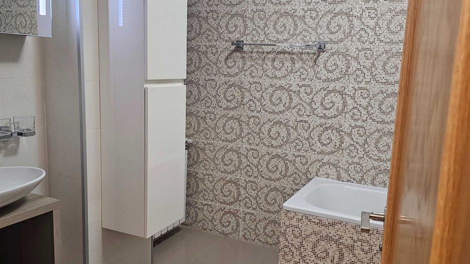 Inchiriez 3 camere 120 mp, New Residence Ghencea - Poză 8