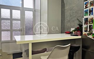 Apartament cu 3 camere la curte comuna de vanzare Ultracentral, Oradea - Poză 4