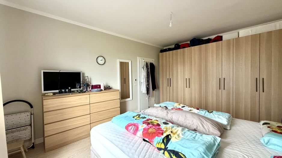 CASA SPATIOASA - Poză 14