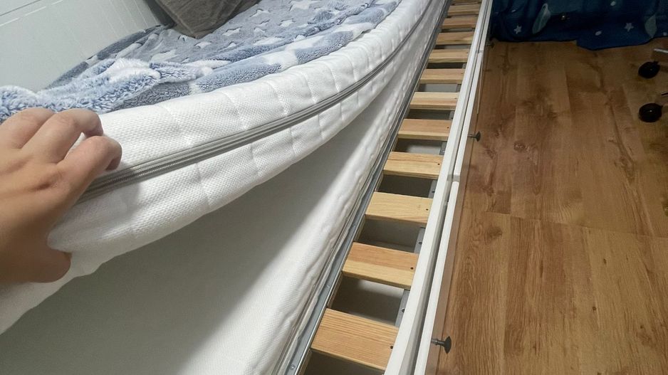 Apartament/mansardă 3 camere,Micro 17,utilat si mobilat - Poză 21