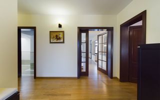 Vilă 6 camere zona Tabacovici - Poză 8