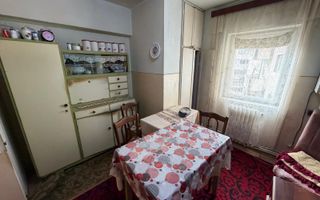 Apartament 4 camere, etaj 3 - Cugir - Poză 6