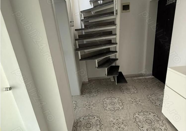 Apartament 2 camere Giroc cu scara interioara - Poză 4