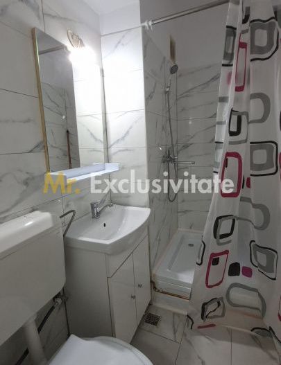 Garsoniera Cocheta de Inchiriat Craiovei centrala proprie - Poză 4