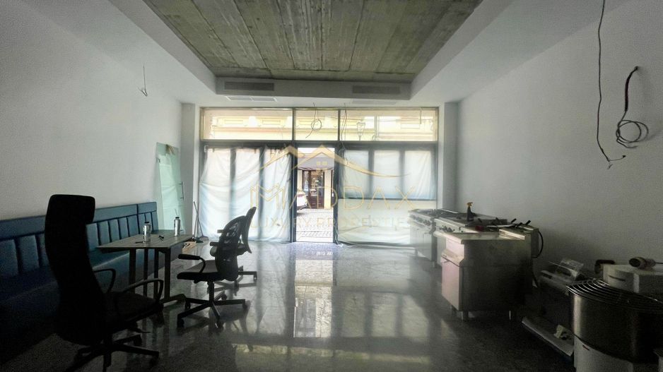 Spatiu comercial***300 mp***Cladire noua// Centrul Istoric - Poză 9
