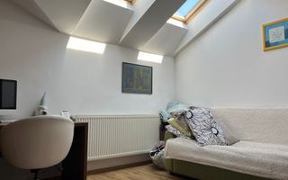 Casă spațioasă într-o zonă cu priveliște deosebită, Dambul Rotund - Poză 5