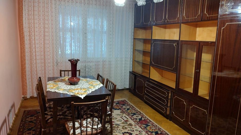 ageuropa.ro vinde Ap. 2 cam. 55mp Etaj 2 în Carpați 1. - Poză 2