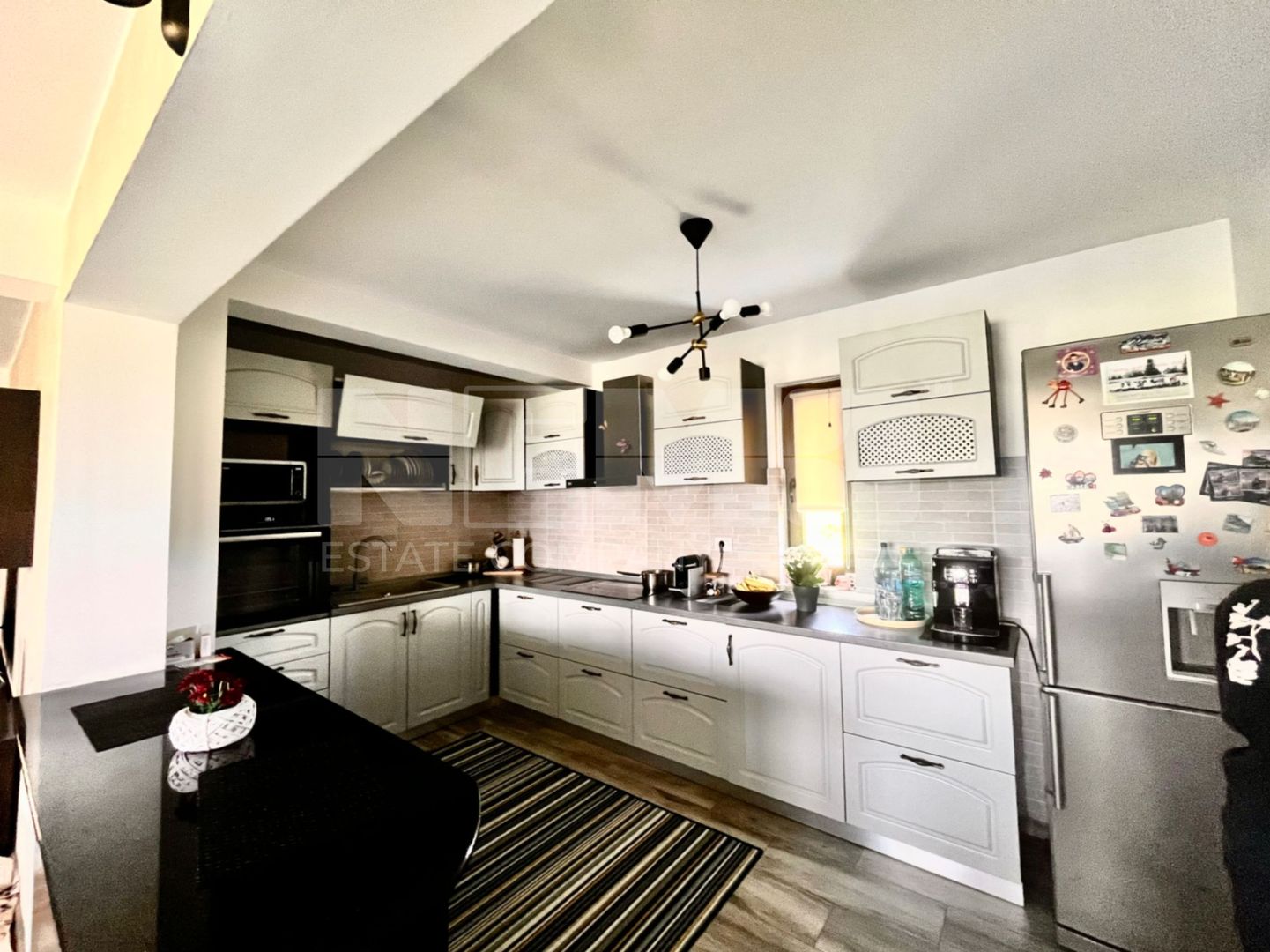 Casa si 4 Hale de Vanzare  cu 24 Ari I Suceava/Burdujeni I 415.000Euro - Poză 21