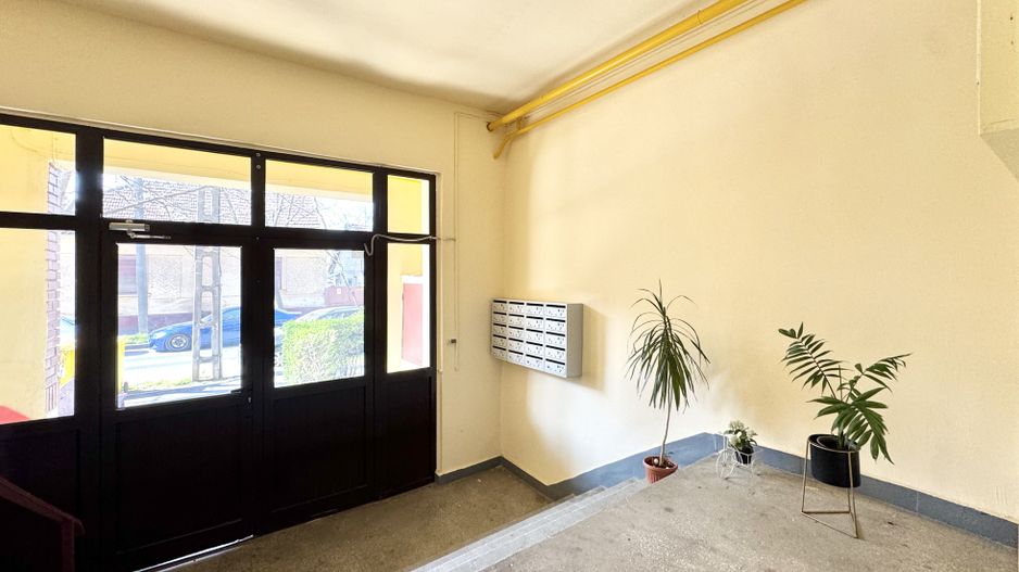 Apartament 2 camere Bucovina – decomandat, zonă excelentă - Poză 32