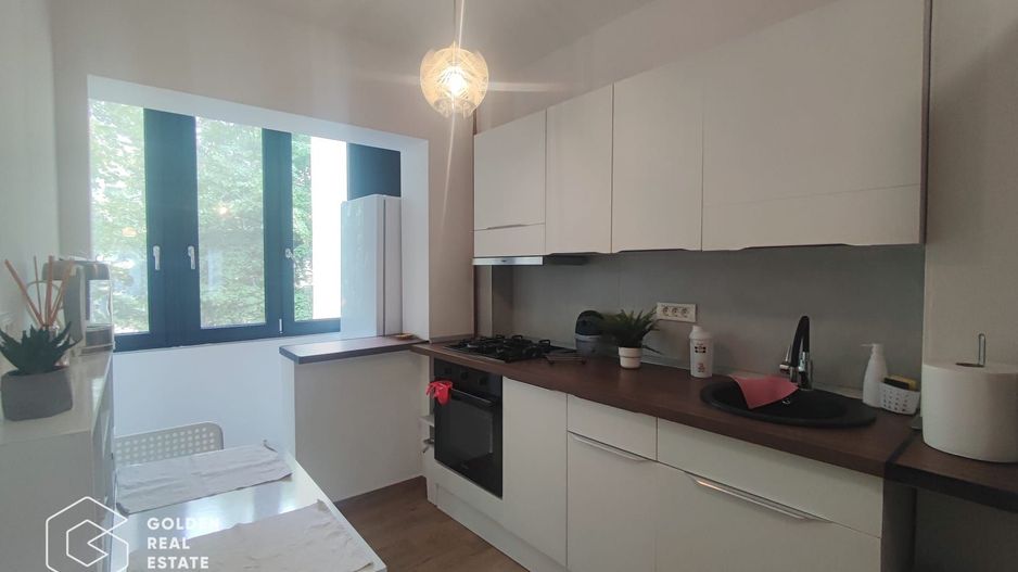 Studio tineresc, o camera, centrala si clima, Centru - Poză 2