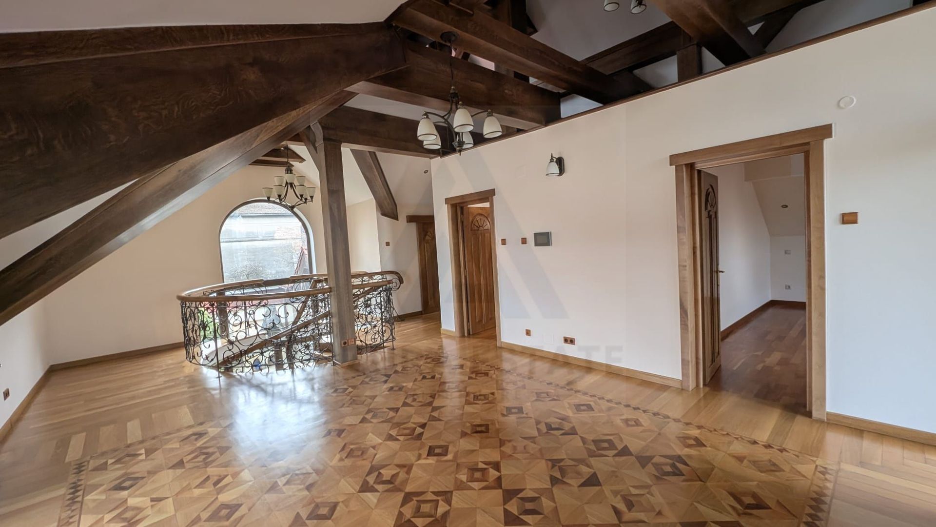 Vila design si arhitectura premium cu teren 470 mp in zona Centrala - Poză 1