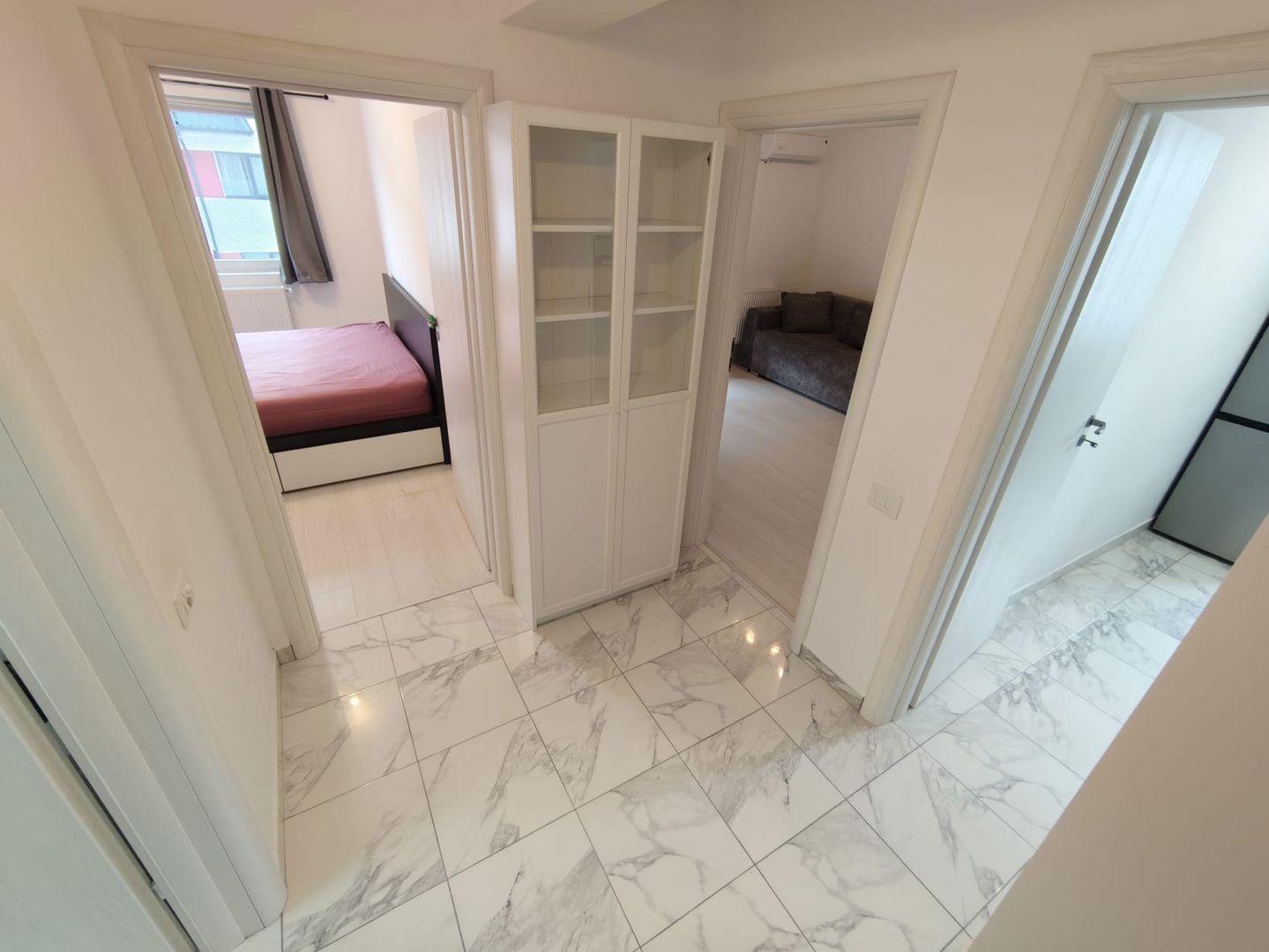 Apartament  2 camere, loc de parcare inclus, Chiajna - Poză 1