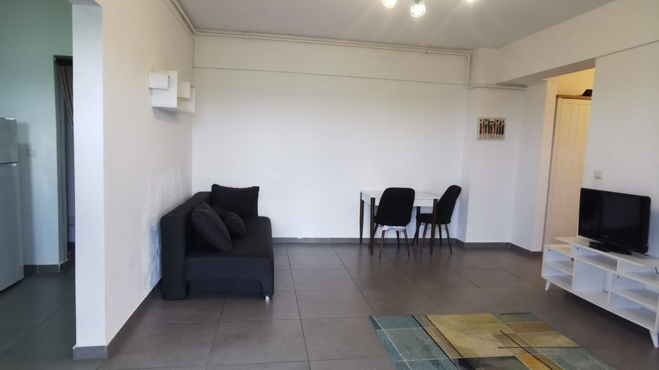 Garsoniera spatioasa mobilata si utilata - Poză 9
