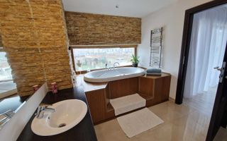 Vila de inchiriat, 4 camere, incalzire in pardosela, curte 800 m2 - Poză 5