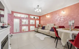 Apartament spațios cu 4 camere - renovat modern, mobilat și utilat - Poză 18