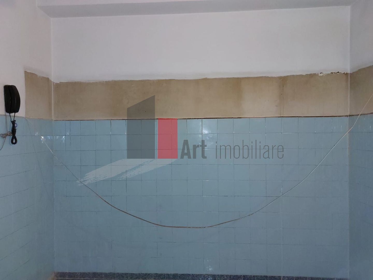 Apartamentul "BEQUEM",  180 mp suprafata totala, CONSOLIDAT, GARAJ IN ACTE, BOXE - Poză 15