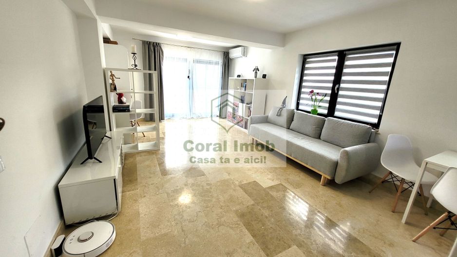 Vanzare apartament 2 camere, la poalele muntilor langa Brasov - Poză 1