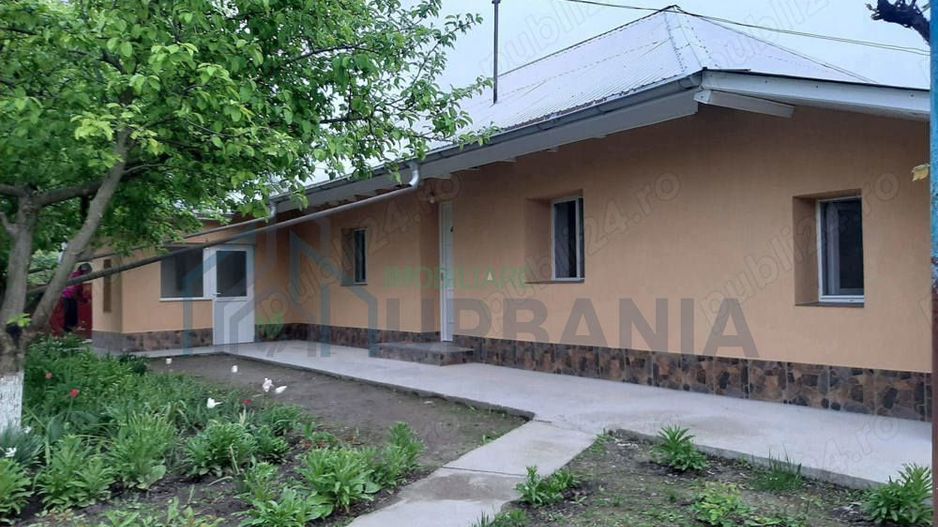 Casă complet renovată și utilată, sat Prisacani - Poză 8