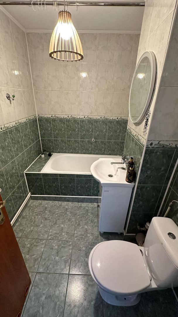 Închiriere apartament, proaspăt renovat și mobilat, Centru Buftea - Poză 6