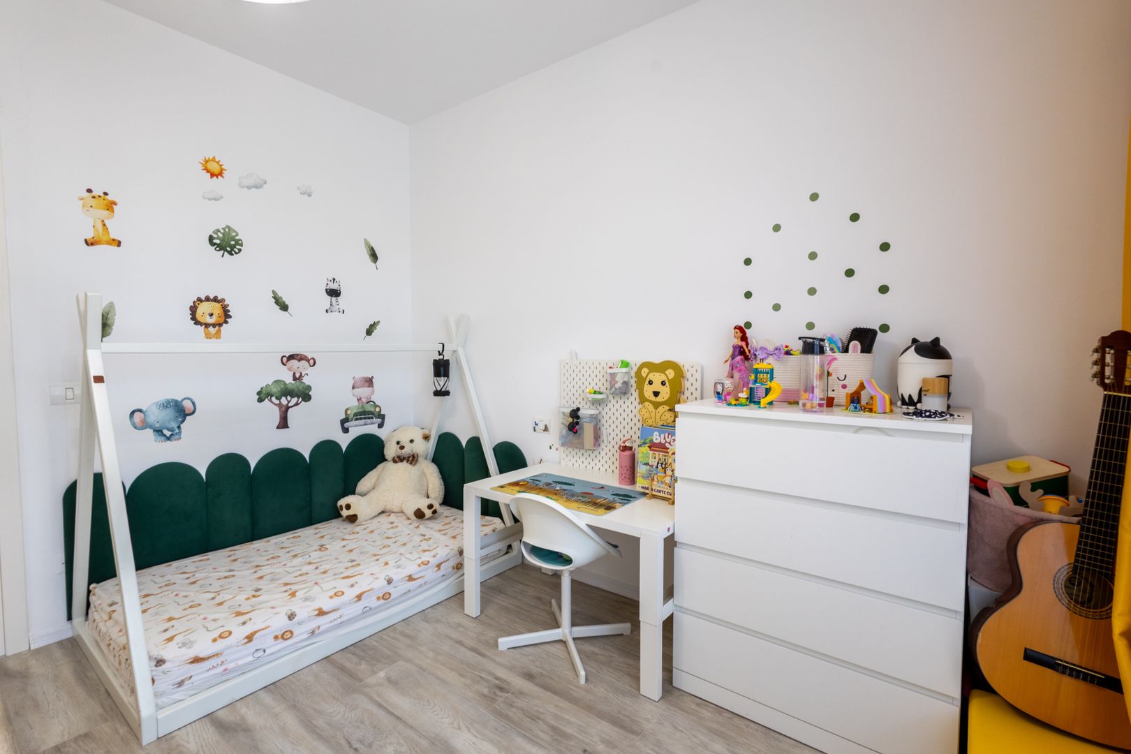 Apartament 3 camere, 71 mp | 2 băi | 2 locuri de parcare subterane | - Poză 7