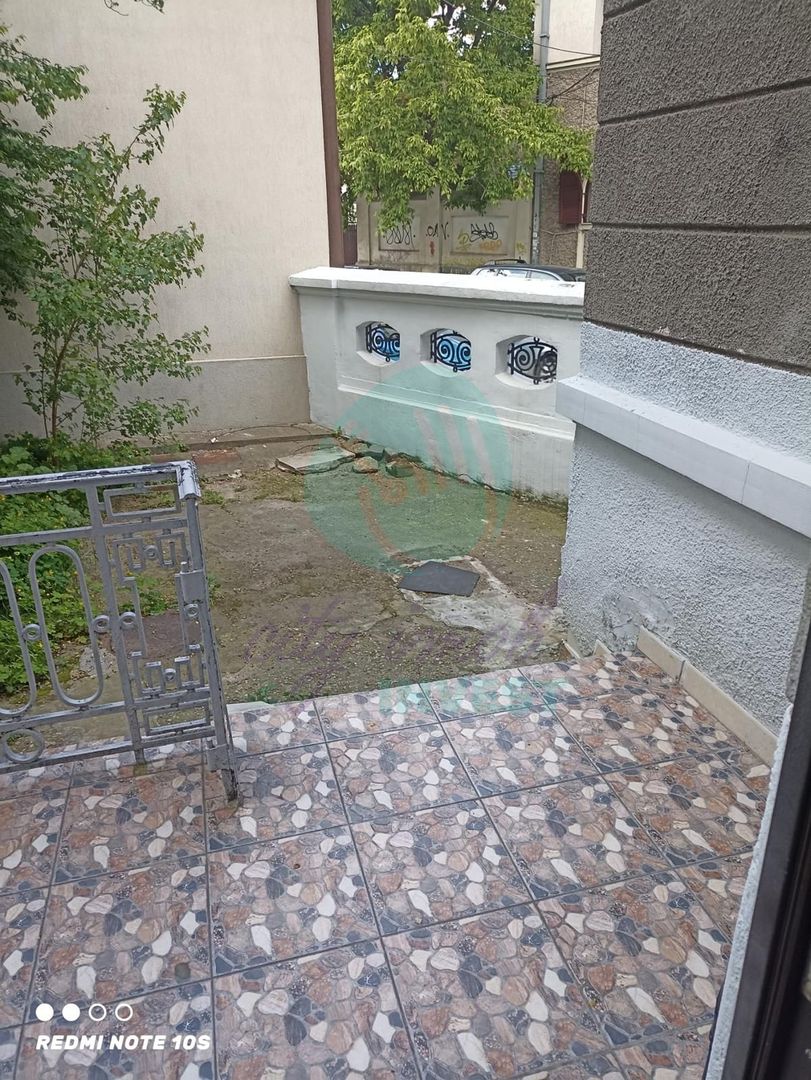 Parter in vila cu terasa de 10 mp - Poză 11