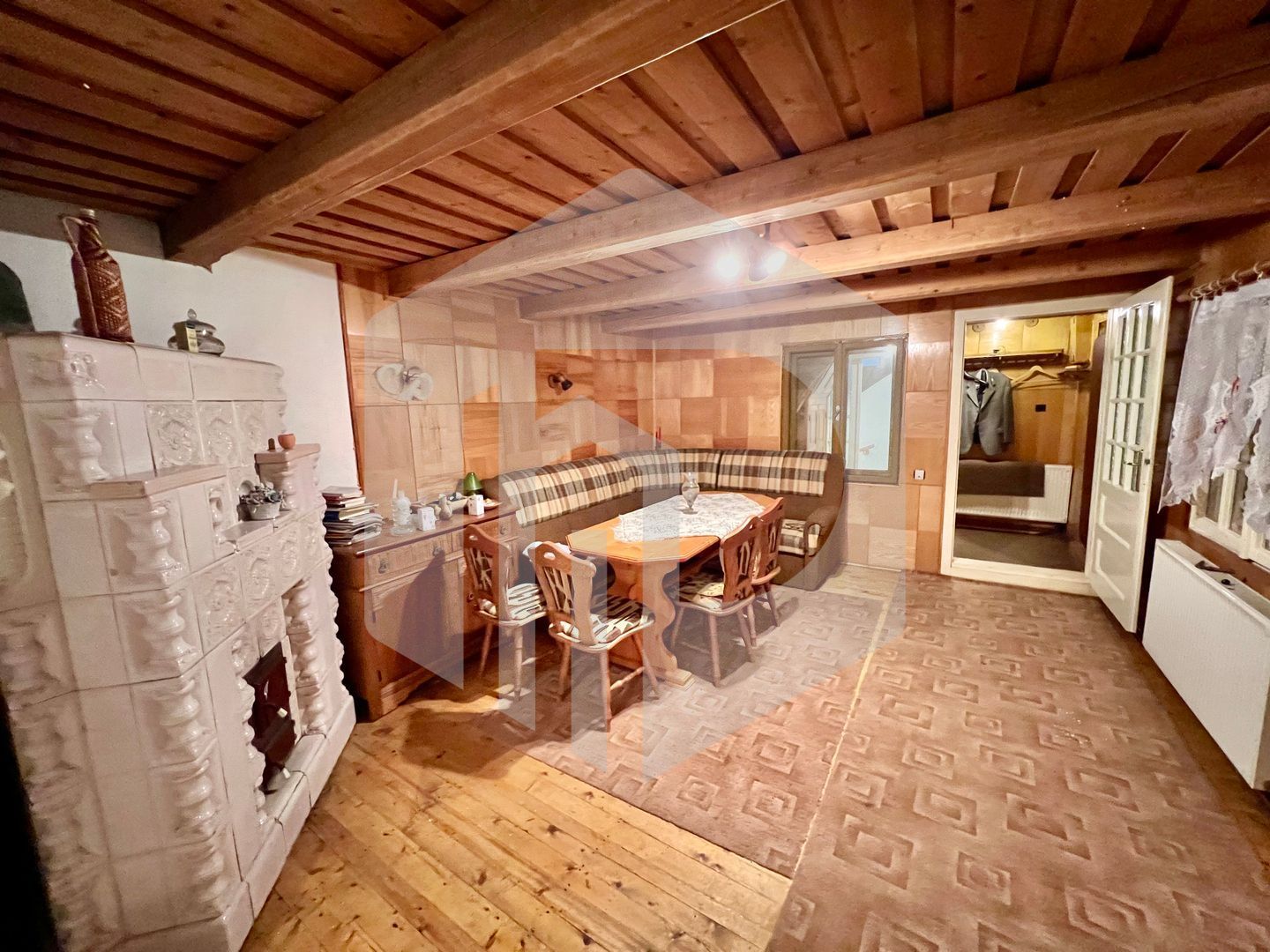 Casa de vanzare  in Talmacel-Teren 4000 mp cu livada+garaj - Poză 9