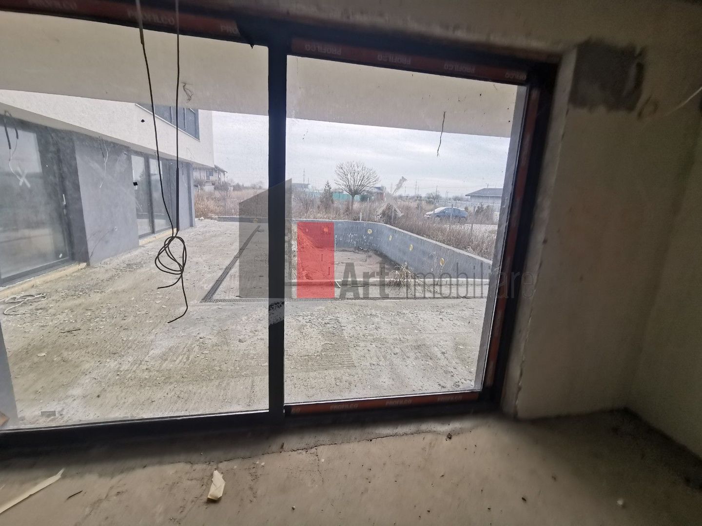 843 e/mp | Vila cu piscina in BAVARIA PARK | 1000 mp teren - Poză 2