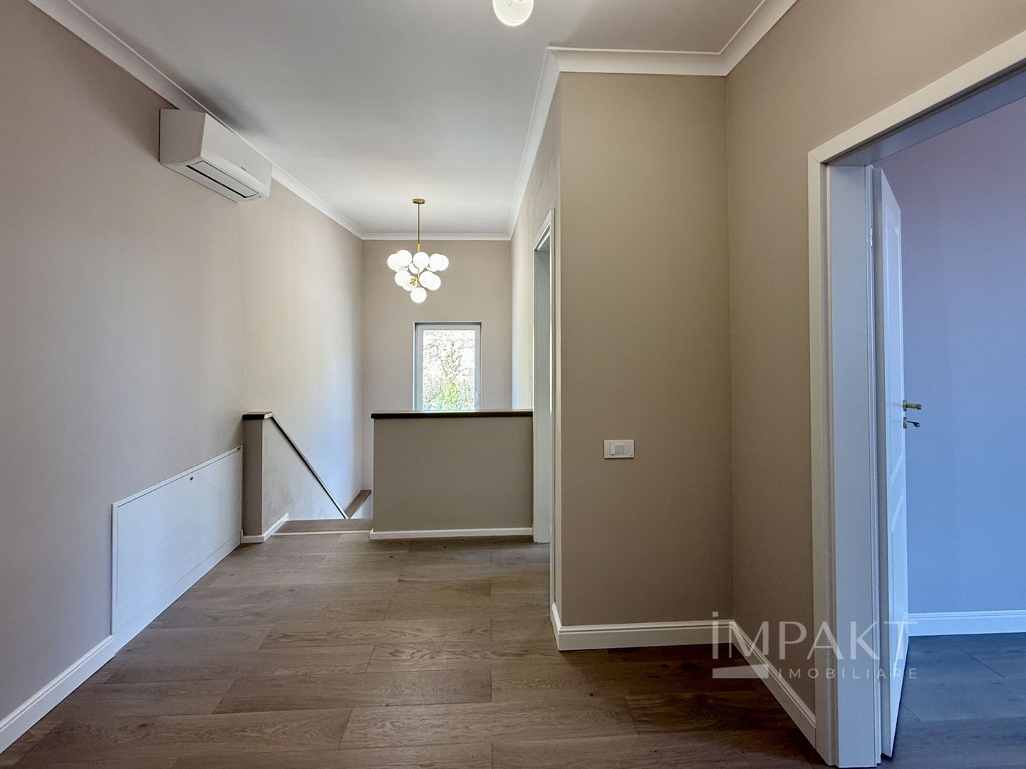 Apartament modern de 100 mp, finisat de designer, in Iris! - Poză 5