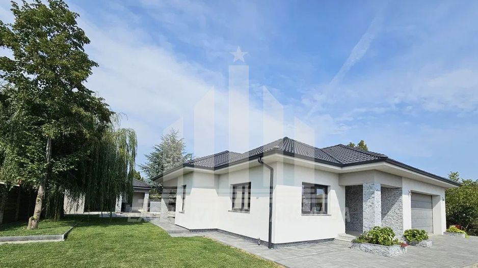 Casă / Vilă cu 5 camere de vânzare în Cetate, Alba Iulia - Poză 1