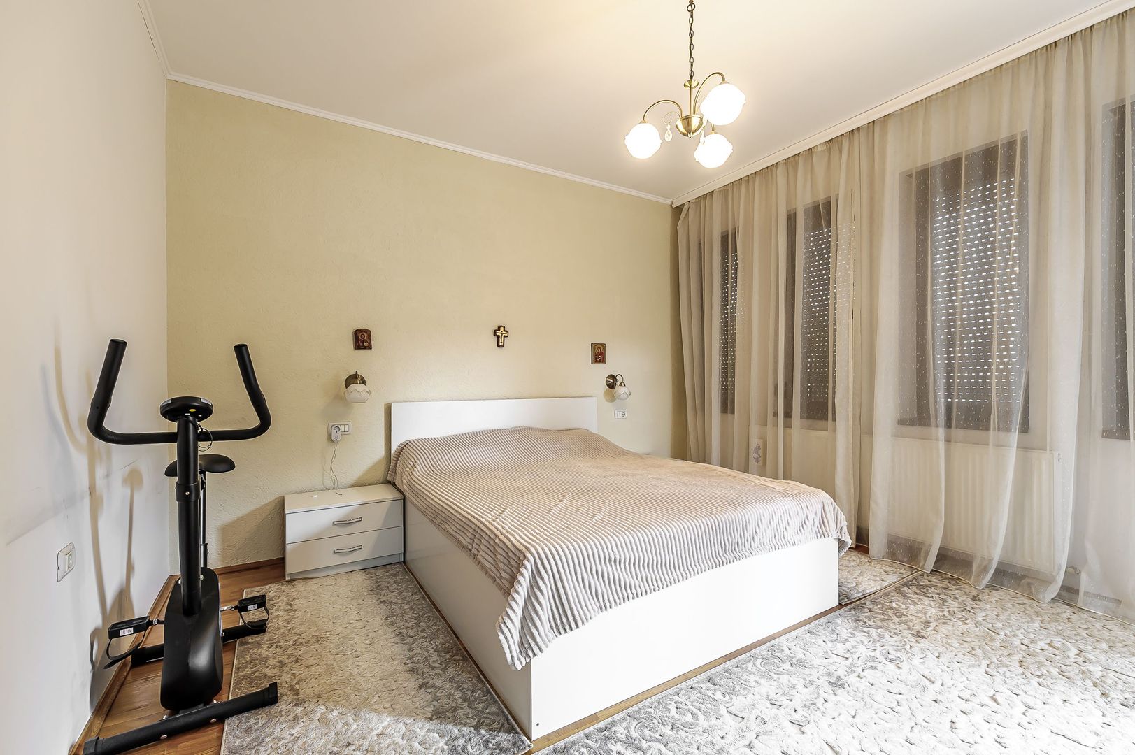 Vilă moderna în cartierul Funcționarilor - Poză 9