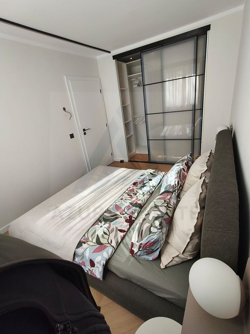 Apartament lux 3 camere prima inchiriere curte proprie zona Hipodrom 2 - Poză 12