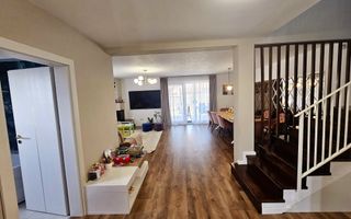 Casa spatioasa, 4 camere, mobilata, utilata, 985 mp teren, Partos - Poză 9