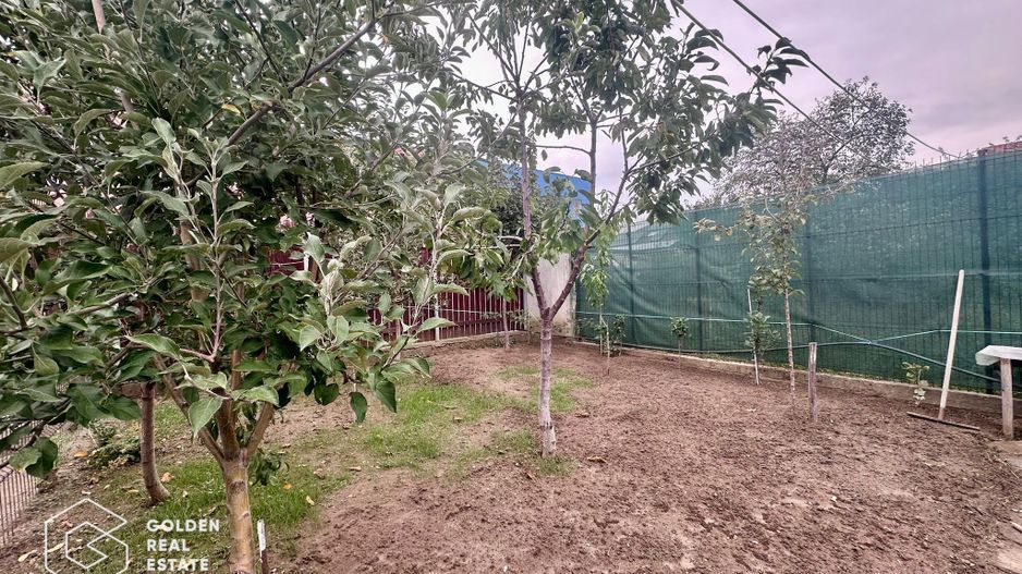 Casa centrala cu 3 camere, curte privata și gradina - Poză 21