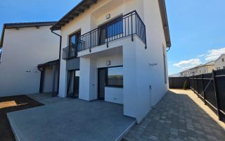 Casa la cheie cu carport si terasa, Selimbar, Sibiu - Poză 1