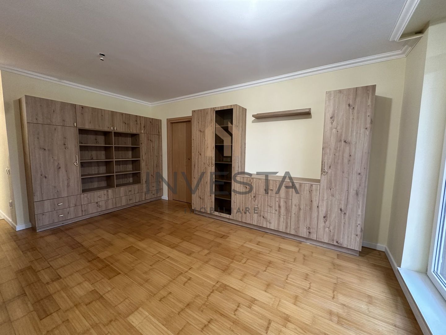 Apartamet 2 camere la etajul I cu podea din bambus in Borhanci! - Poză 3