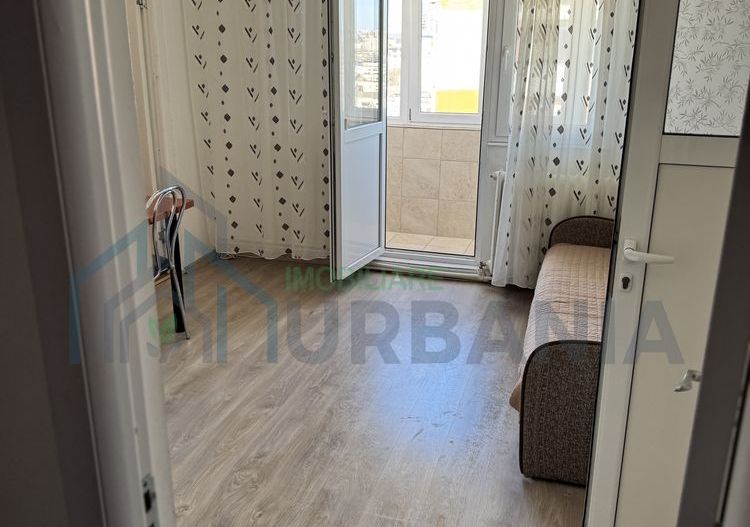 Inchiriez apartament 3 camere podu ros - Poză 4