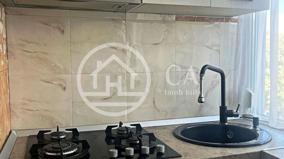 Apartament cu 3 camere de inchiriat in zona Rogerius, Oradea - Poză 7