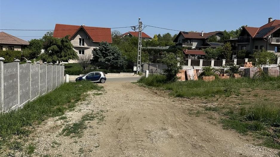 Teren intravilan cu panorama si proiect - Poză 12