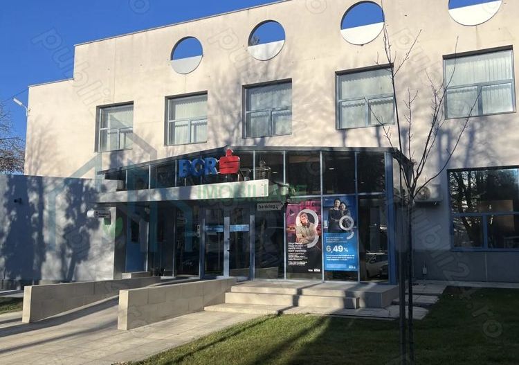 Spațiu comercial ultracentral, 317 mp, în zona centrală Pașcani - Poză 1